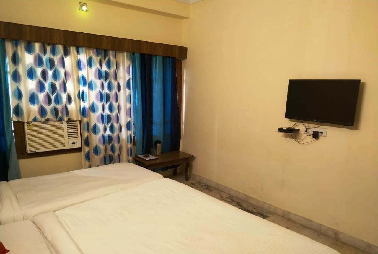 Hotel Vinayakam Удайпур Экстерьер фото