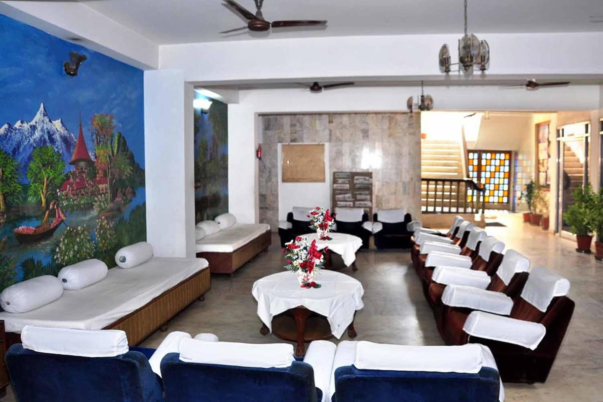 Hotel Vinayakam Удайпур Экстерьер фото